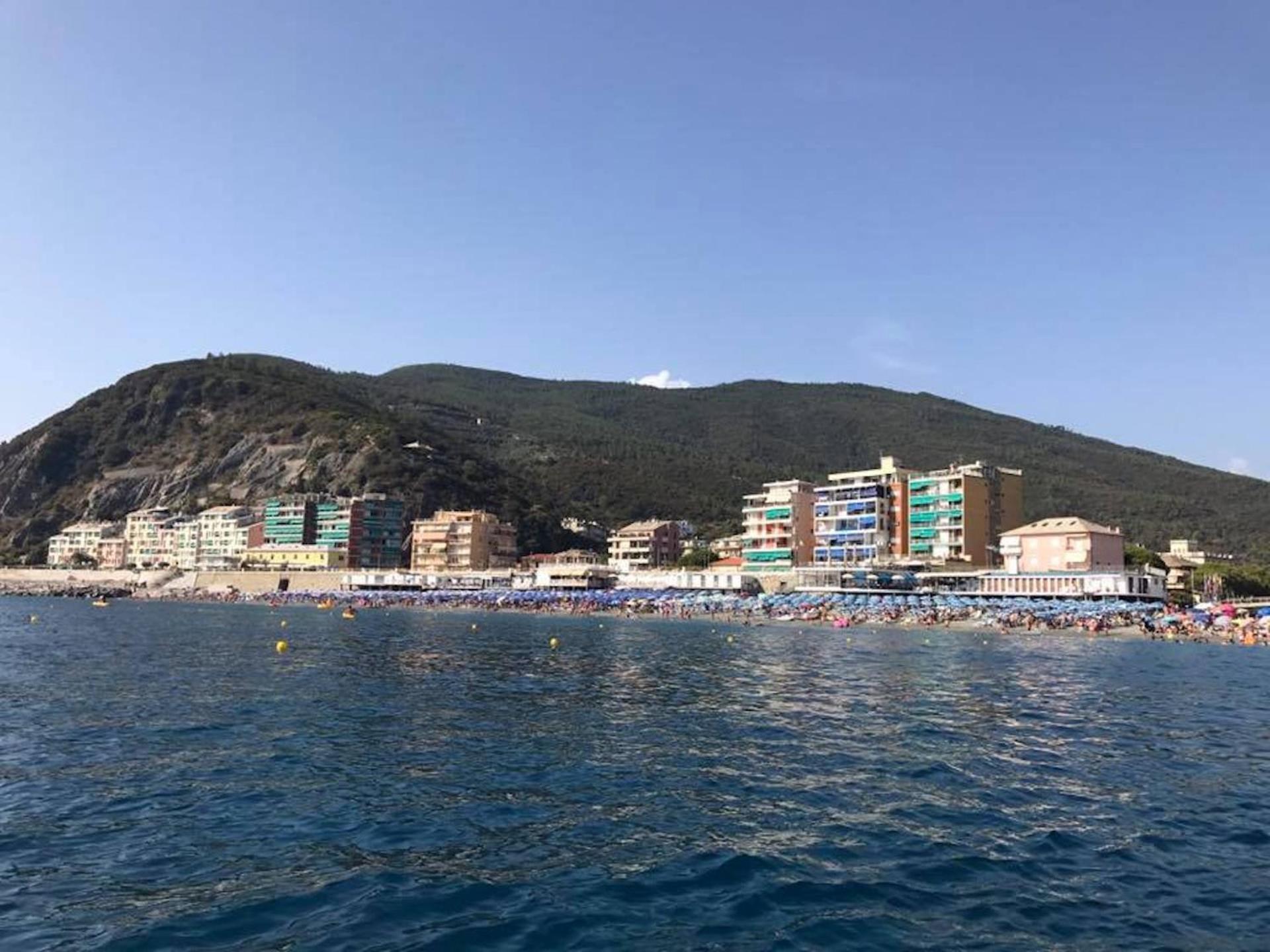 Tino Brezza Di Mare Apartment Deiva Marina Bagian luar foto